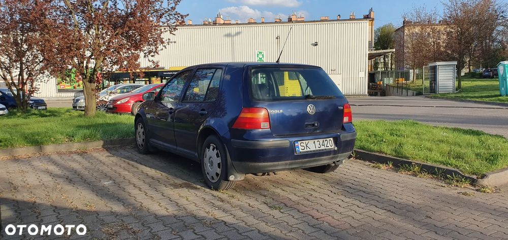 Volkswagen Golf 1.9 TDI Basis - 1