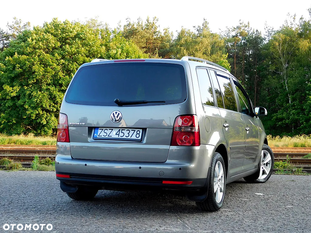 Volkswagen Touran 1.6 Trendline - 17