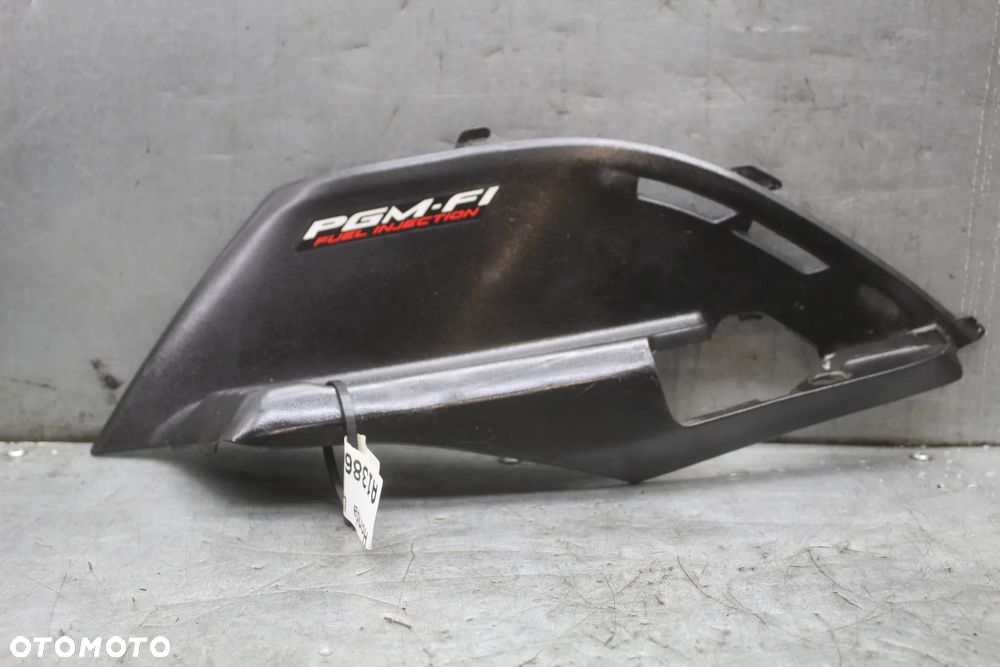 Honda Lead 110 wypełnienie lewe owiewka - 1