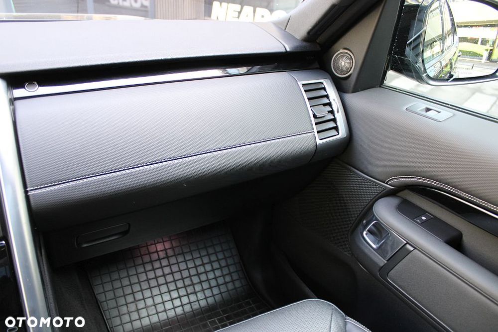 Land Rover Discovery 2.0 P300 R-Dynamic S - 23