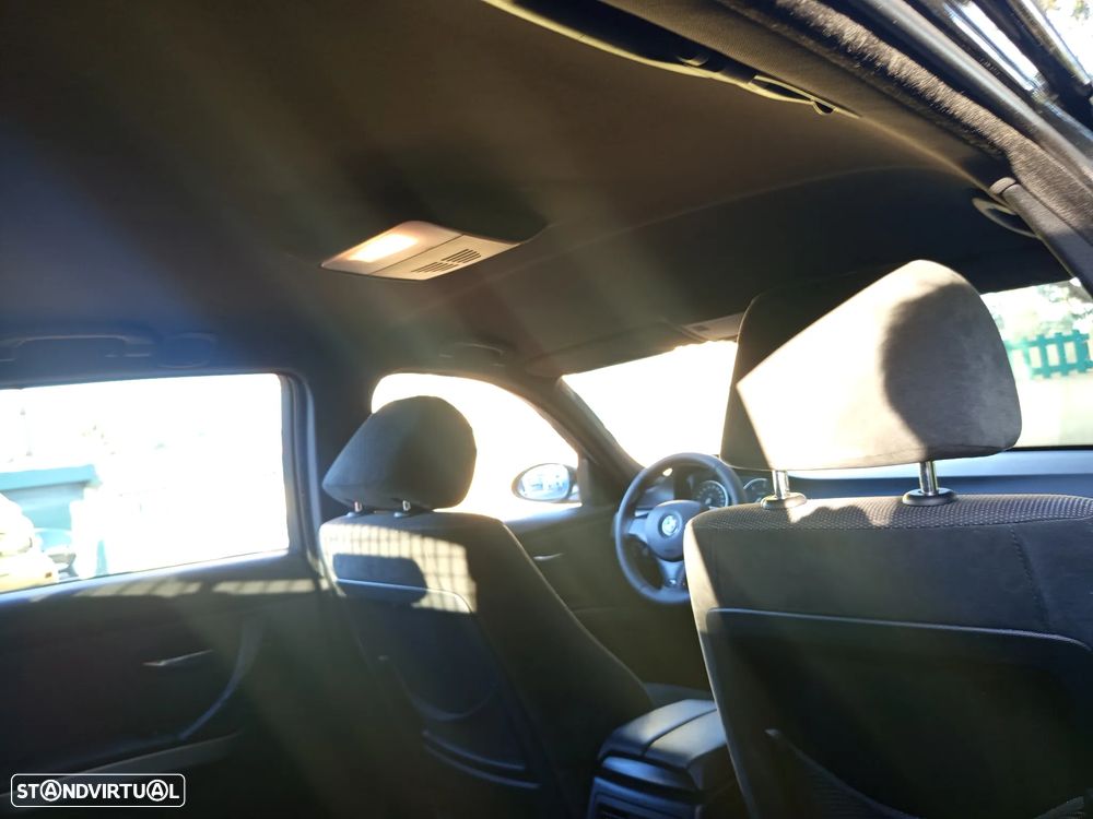 BMW 318 d DPF Edition Sport - 29