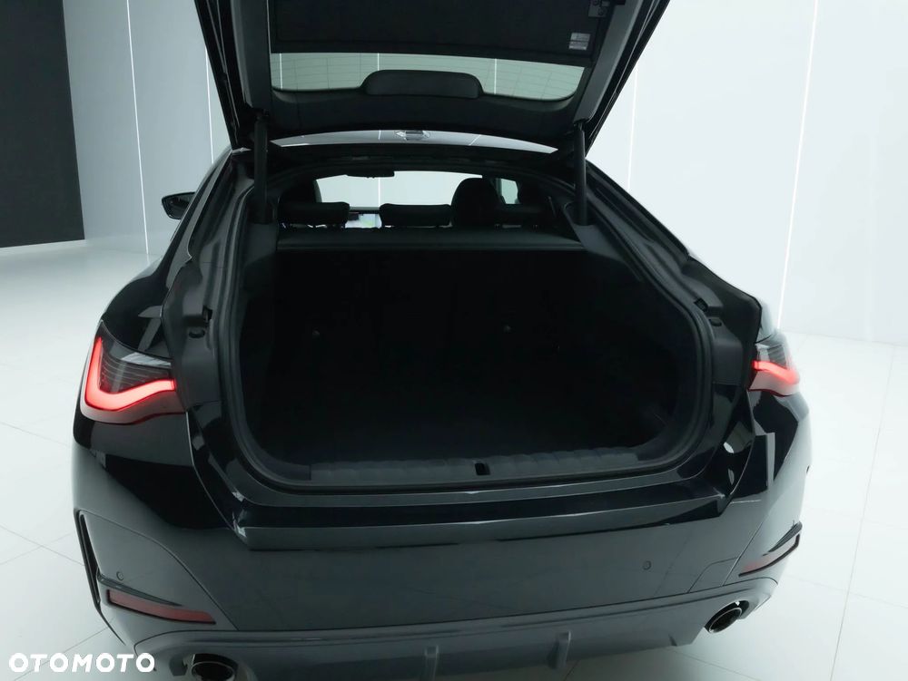 BMW Seria 4 420d xDrive M Sport sport - 40