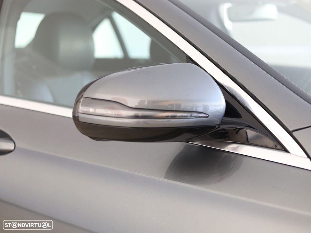 Mercedes-Benz E 220 d Avantgarde - 26