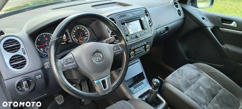 Volkswagen Tiguan 2.0 TDI DPF BlueMotion Technology Cup Sport & Style - 13