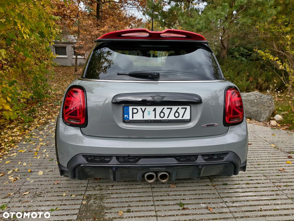 MINI John Cooper Works - 3