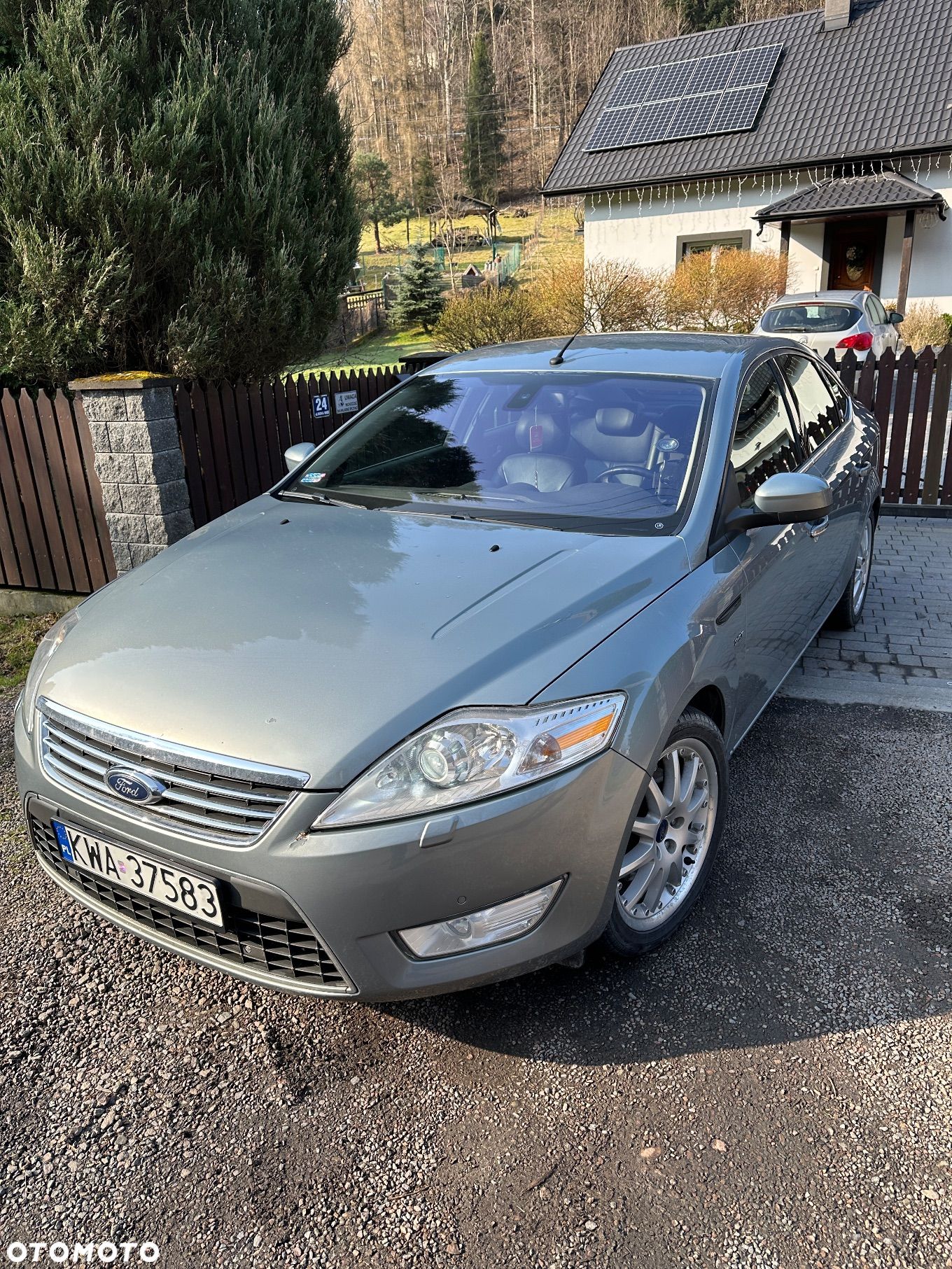 Ford Mondeo 2.5 Ghia - 1