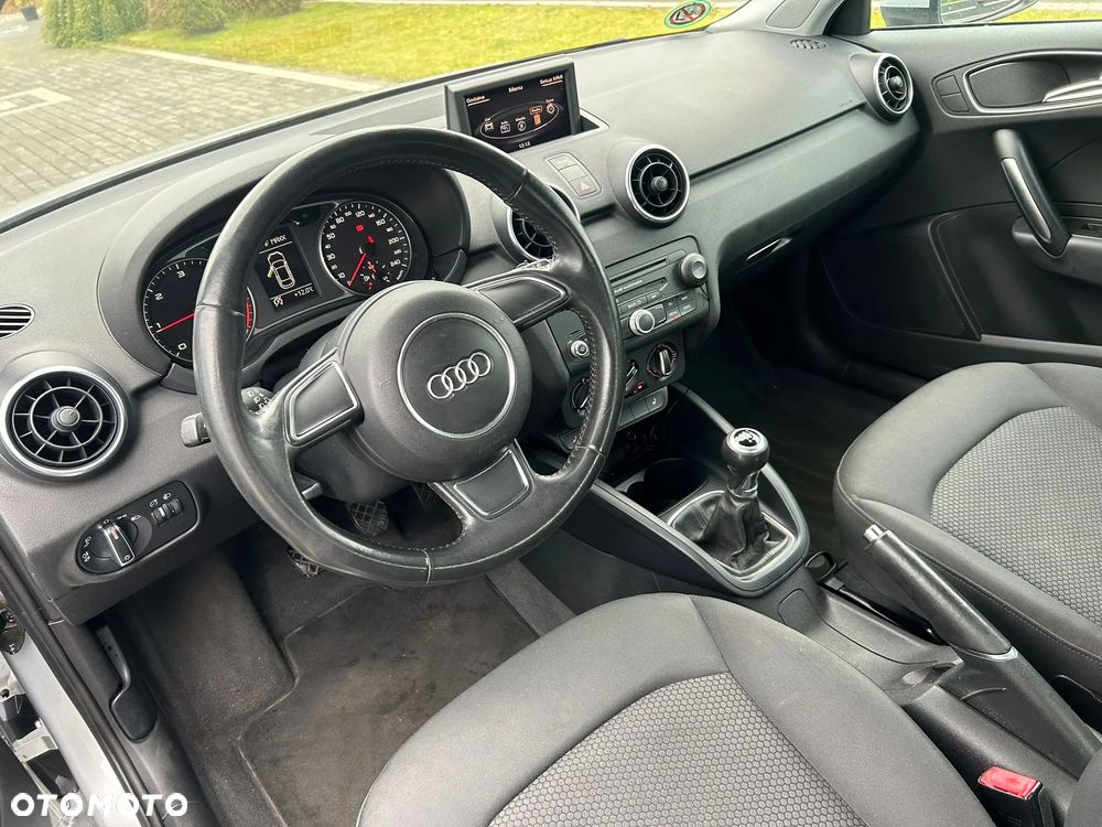 Audi A1 1.6 TDI Attraction - 34
