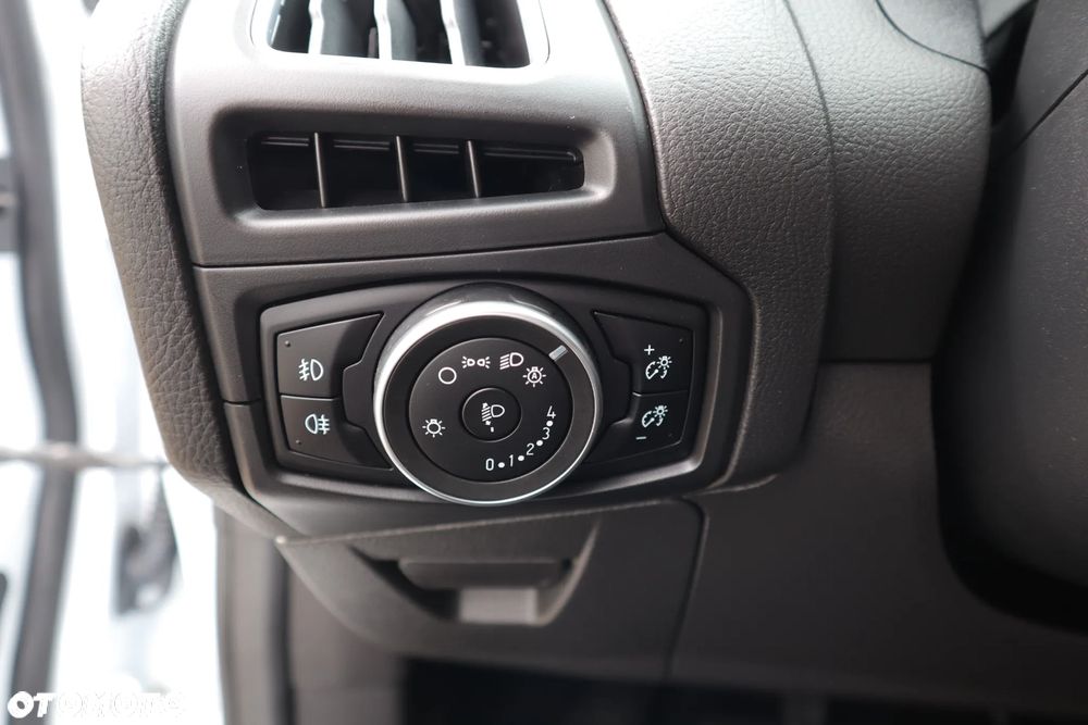 Ford Focus SW 1.0 EcoBoost Titanium ASS - 20