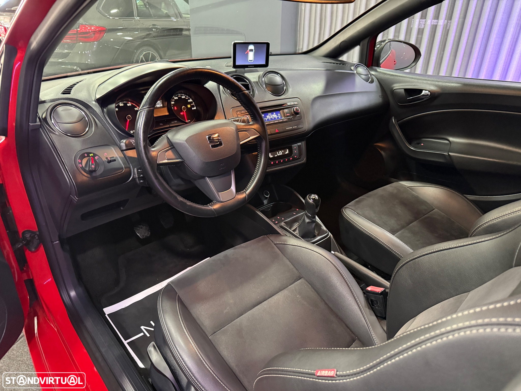 SEAT Ibiza SC 1.2 TSi FR 30 Anos - 5
