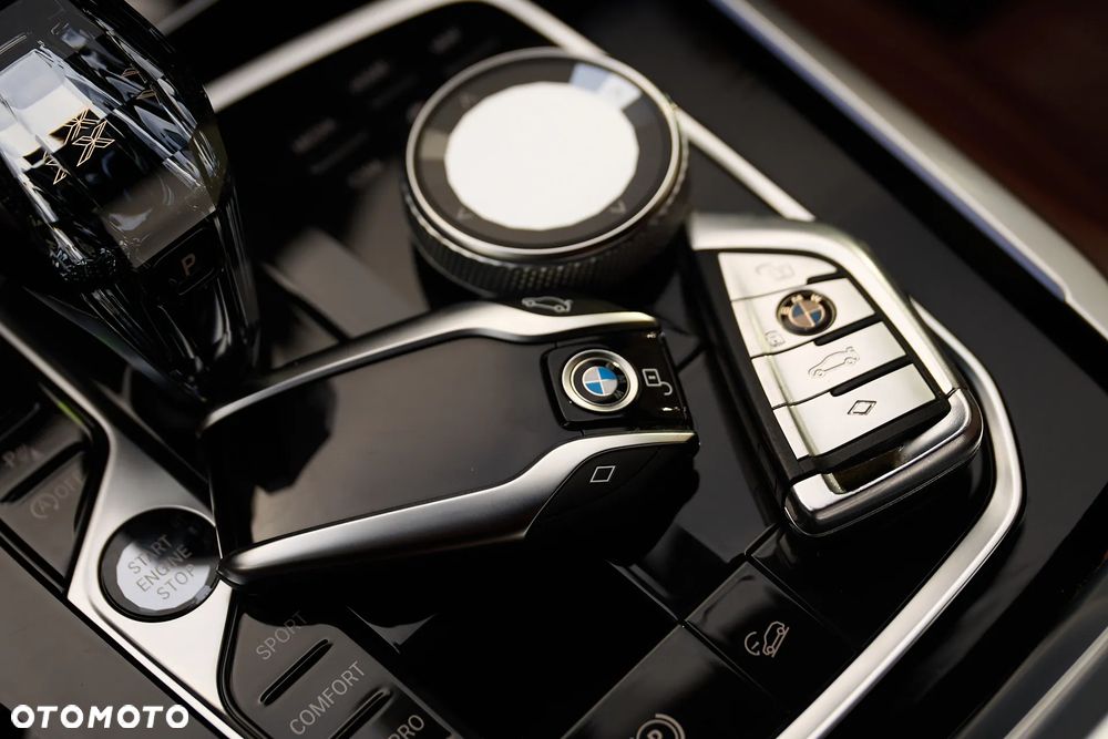 BMW X5 M M50d - 30