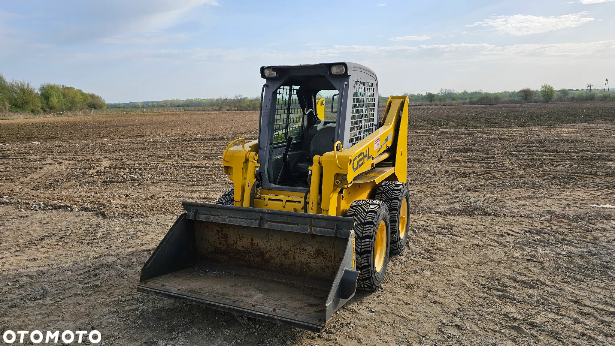 Gehl 4640 MINIŁADOWARKA widły - 2