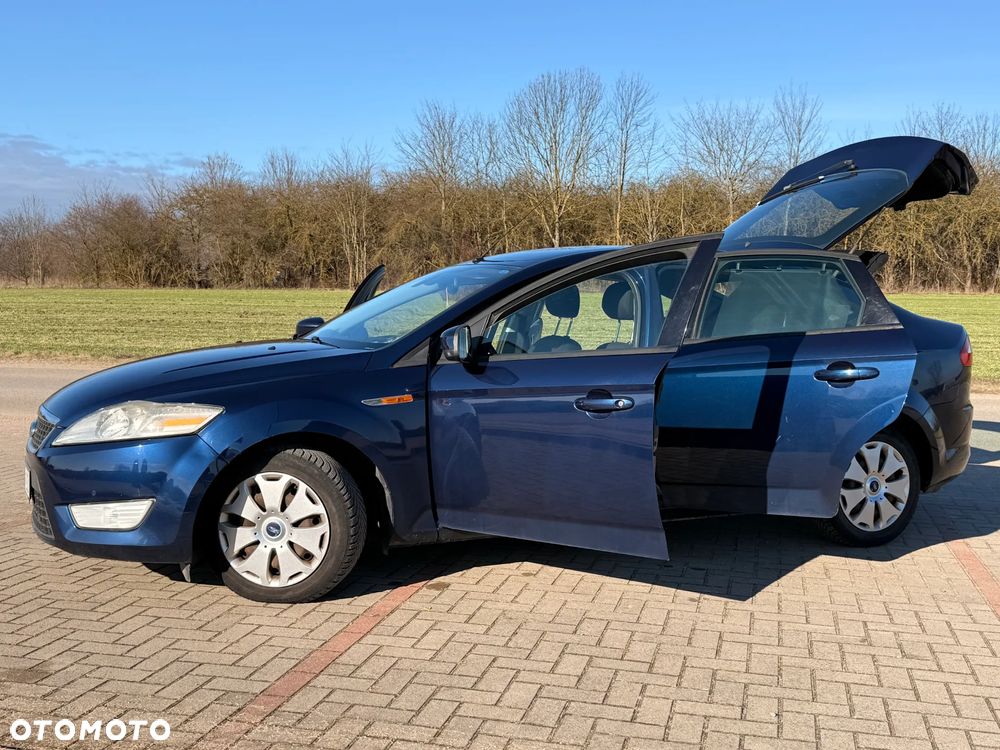 Ford Mondeo 1.6 Ambiente - 9