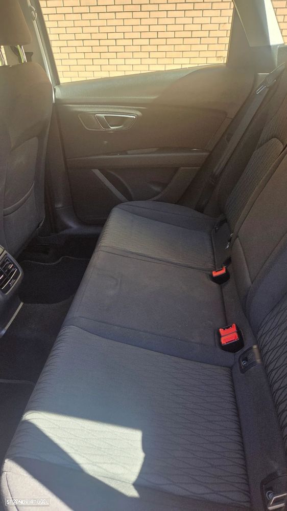 SEAT Leon ST 1.6 TDI Style Ecomotive - 14