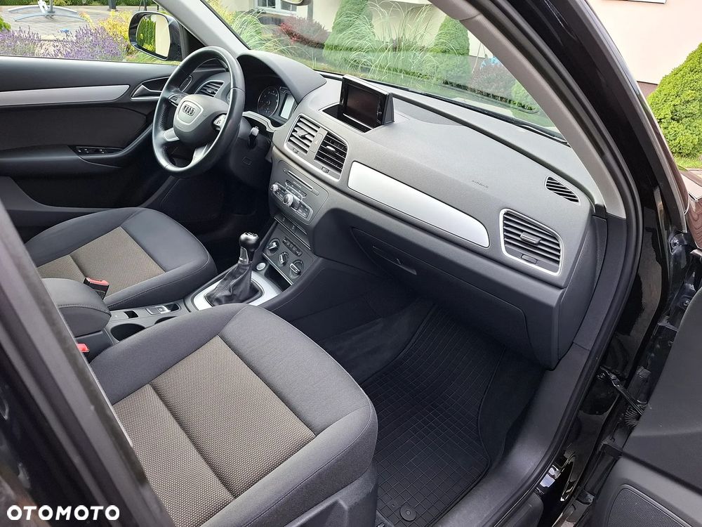 Audi Q3 - 11
