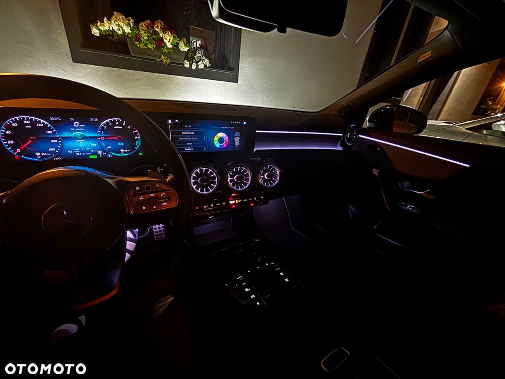 Mercedes-Benz CLA 250 e 8G-DCT Edition 2021 - 11