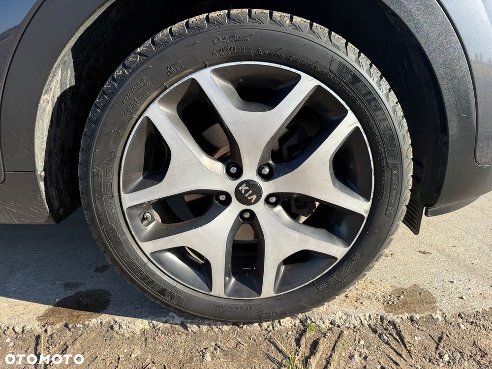 Kia Sportage 2,0 CRDI 2WD ISG Spirit - 32