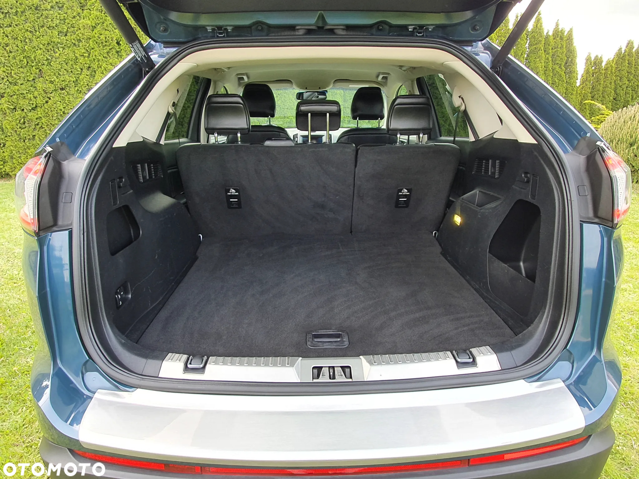 Ford Edge 2.0 TDCi Twin-Turbo 4WD Titanium - 26