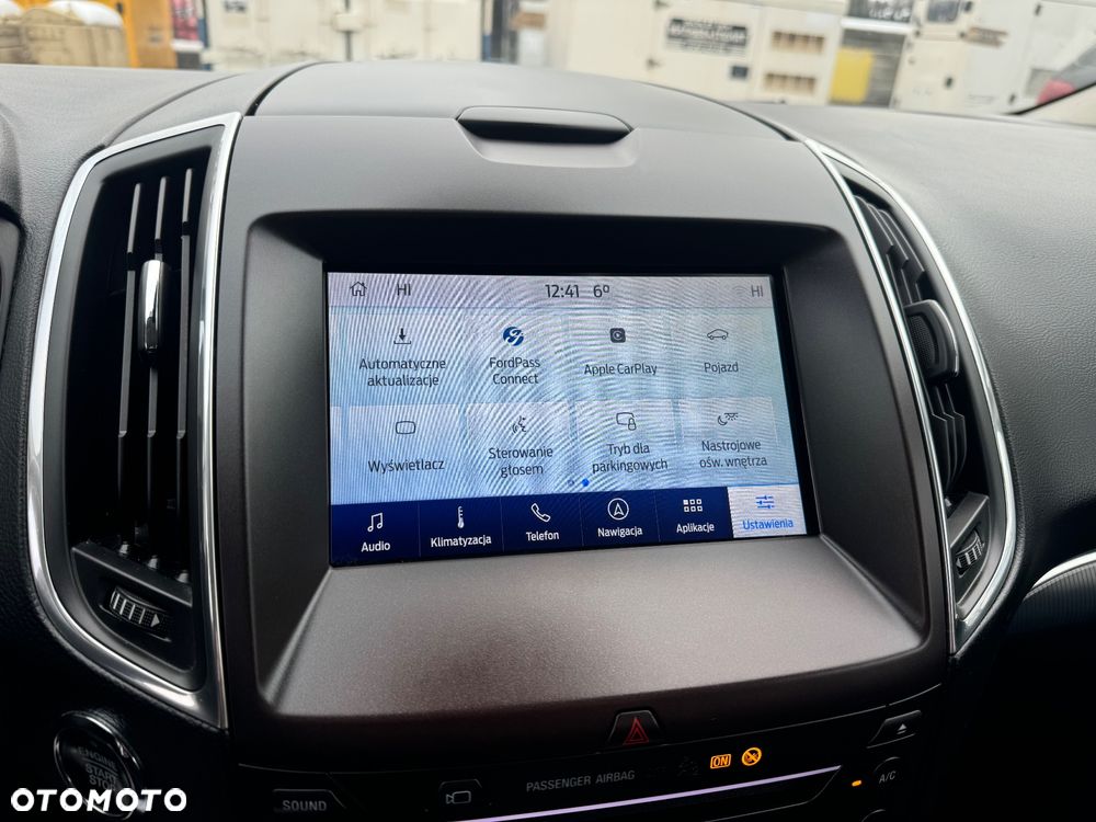 Ford S-Max 2.0 EcoBlue Titanium - 32