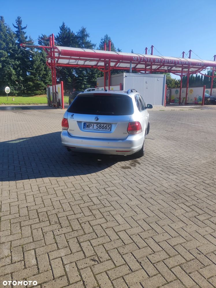 Volkswagen Golf 1.6 TDI Comfortline - 7