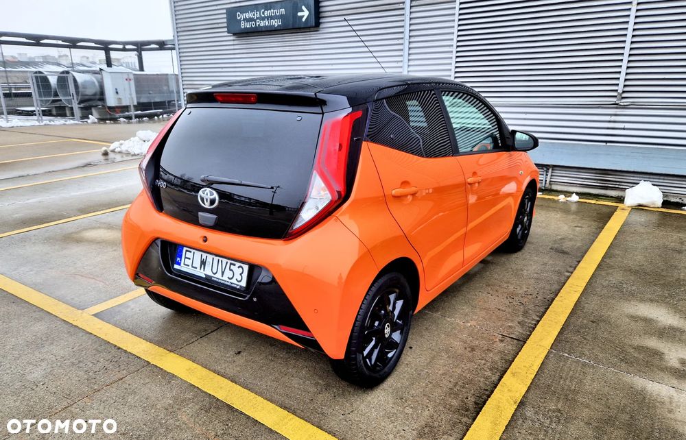 Toyota Aygo 1.0 VVT-i Color Edition - 14