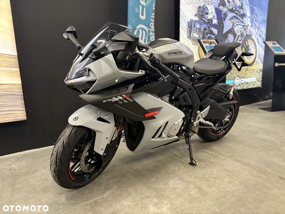 CFMoto 675SR - 3
