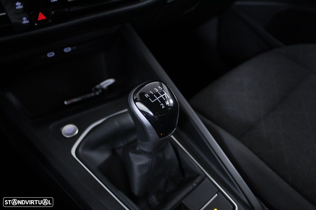 VW Golf Variant 2.0 TDi Life - 31