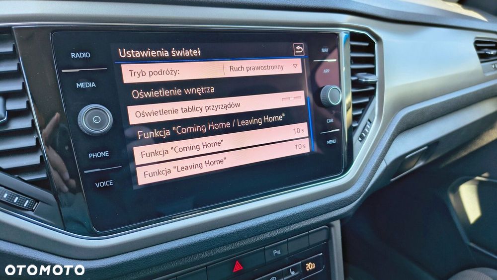 Volkswagen T-Roc - 26