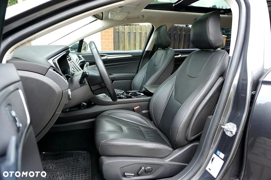 Ford Mondeo Turnier 2.0 TDCi Start-Stopp Titanium - 23