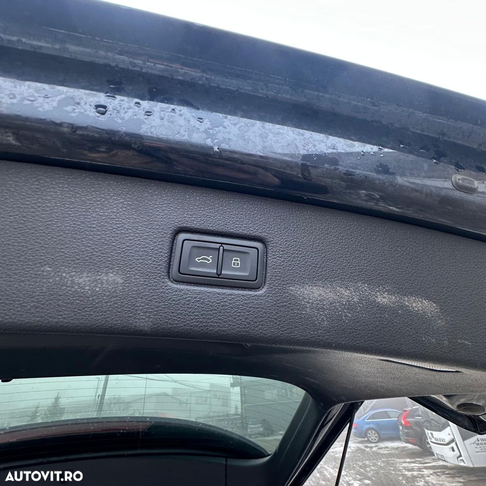 Audi Q7 55 TFSI quattro Tiptronic MHEV S Line - 22