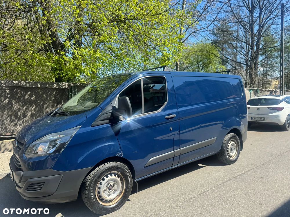Ford TRANSIT CUSTOM - 3