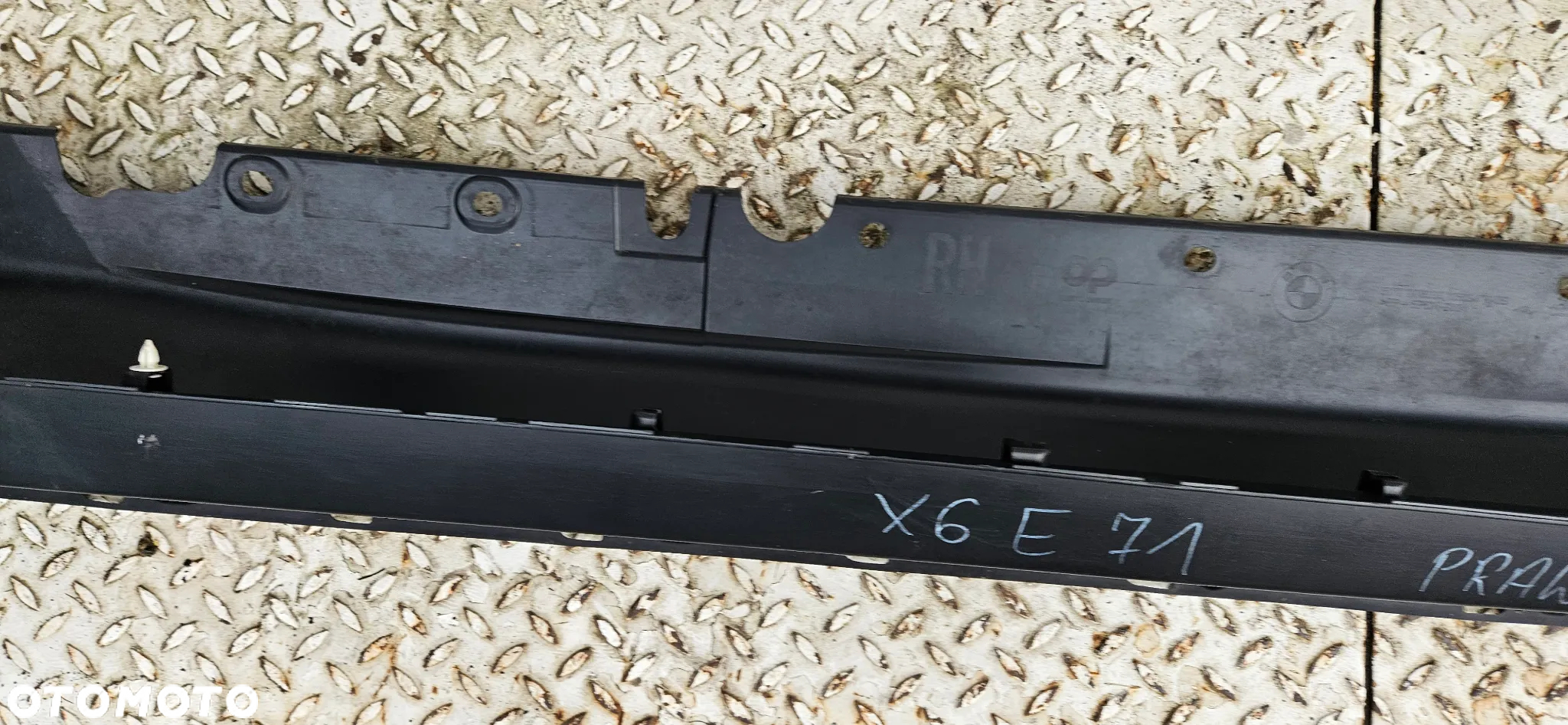 BMW X6 E71 Listwa progowa prawa Próg prawy 7176234 - 35