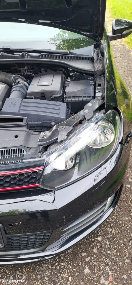 Volkswagen Golf 2.0 TSI GTI - 21