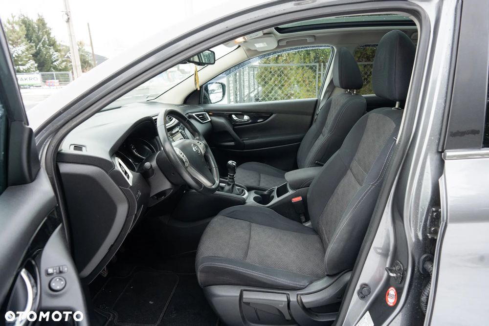 Nissan Qashqai 1.5 dCi Tekna EU6 - 8