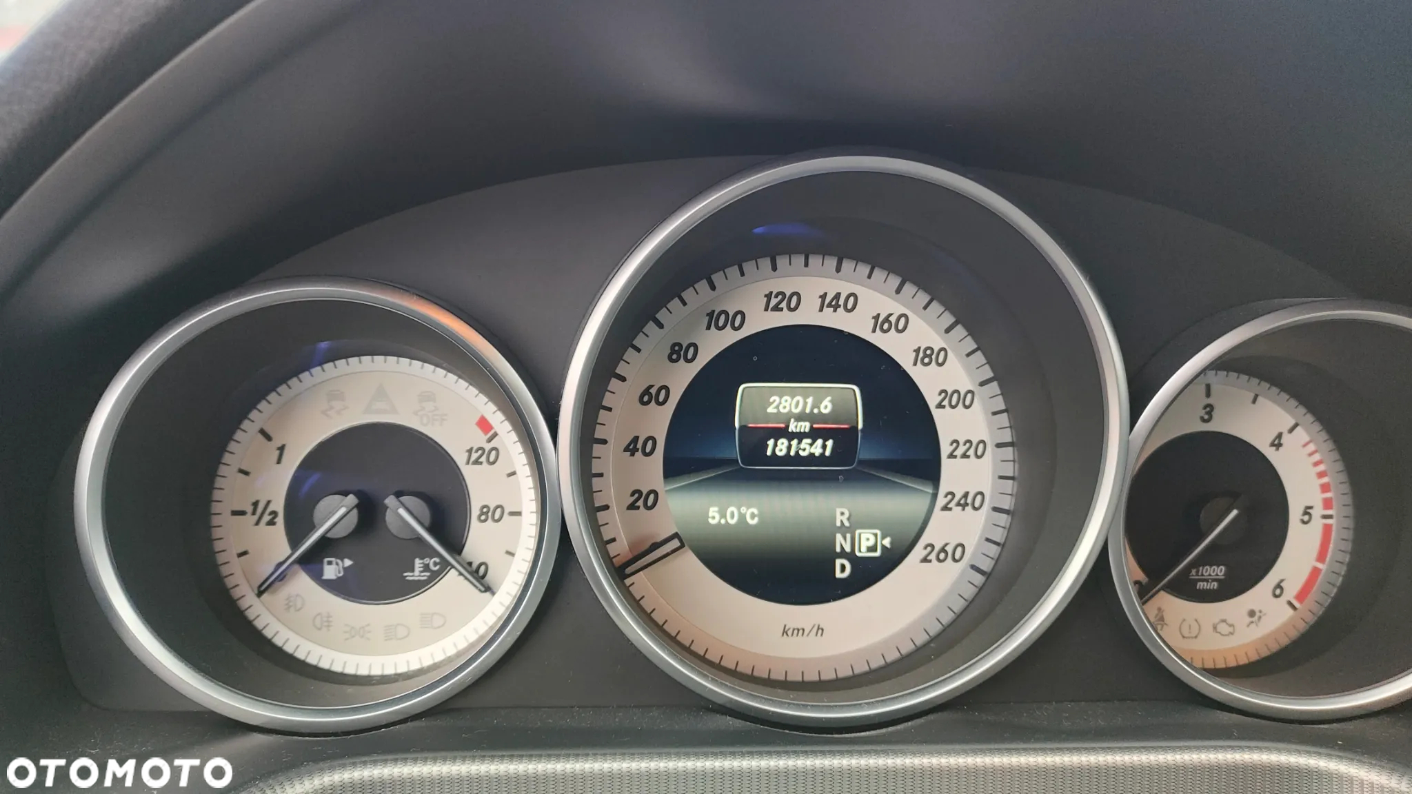 Mercedes-Benz Klasa E 220 BlueTEC 7G-TRONIC Avantgarde - 13