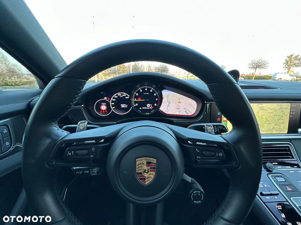 Porsche Panamera - 17