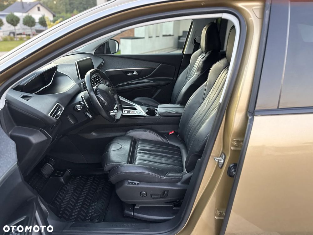 Peugeot 3008 - 24