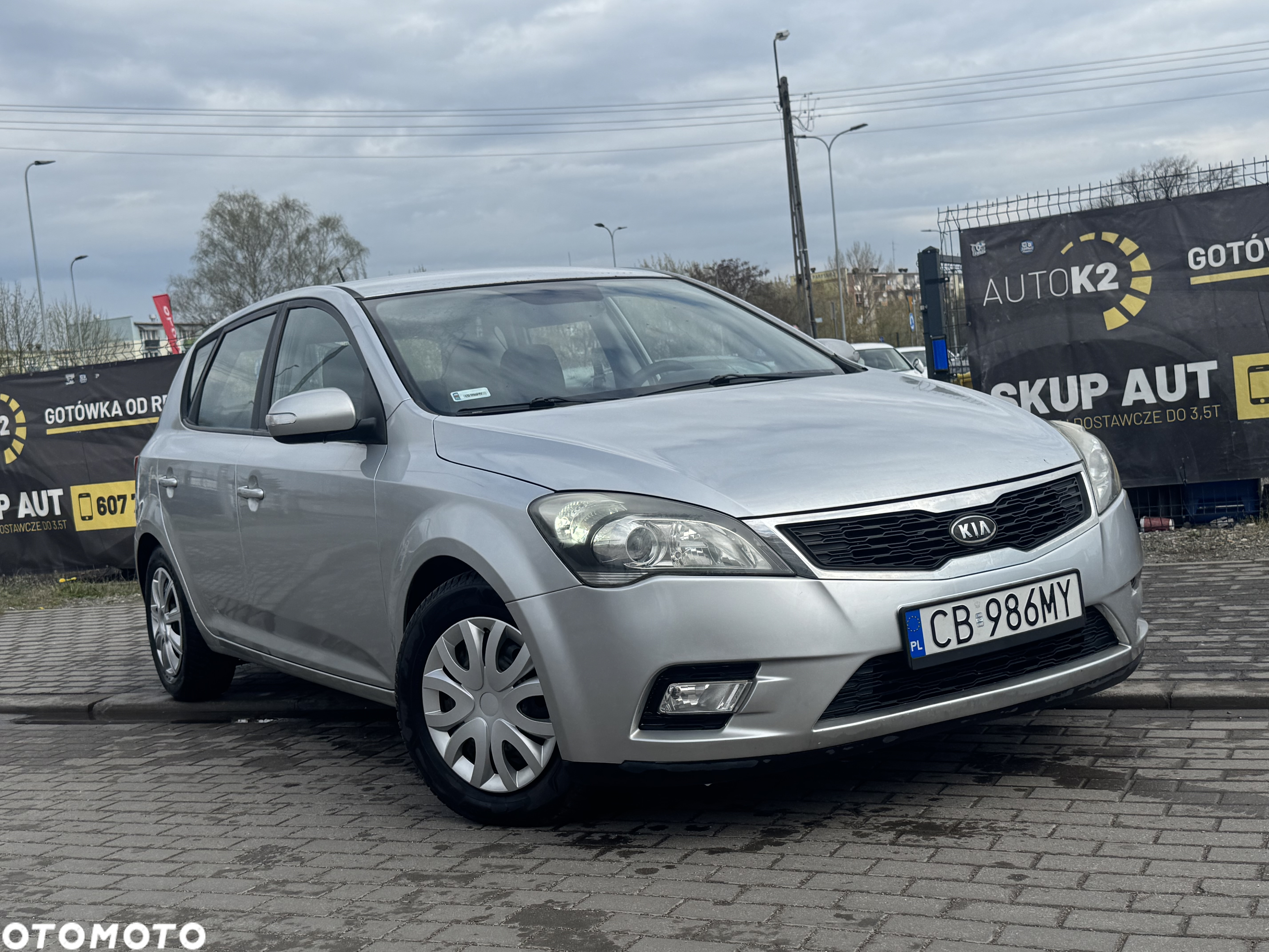 Kia Ceed 1.6 CRDi 90 Spirit - 11