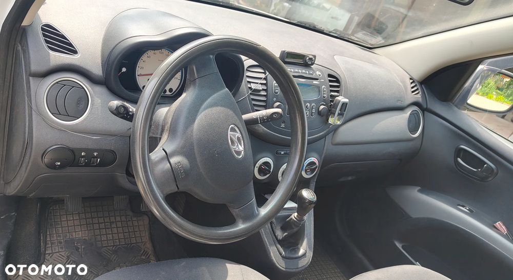 Hyundai i10 1.1 Base - 7