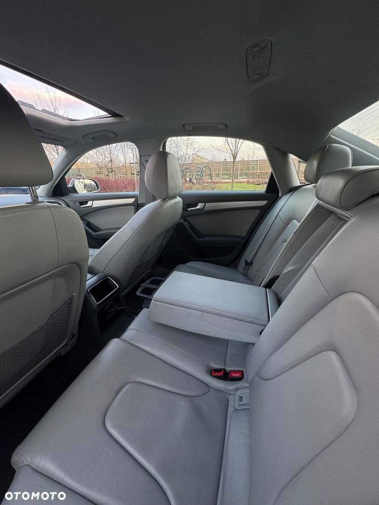 Audi A4 Limousine 2.0 TFSI multitronic Ambiente - 10