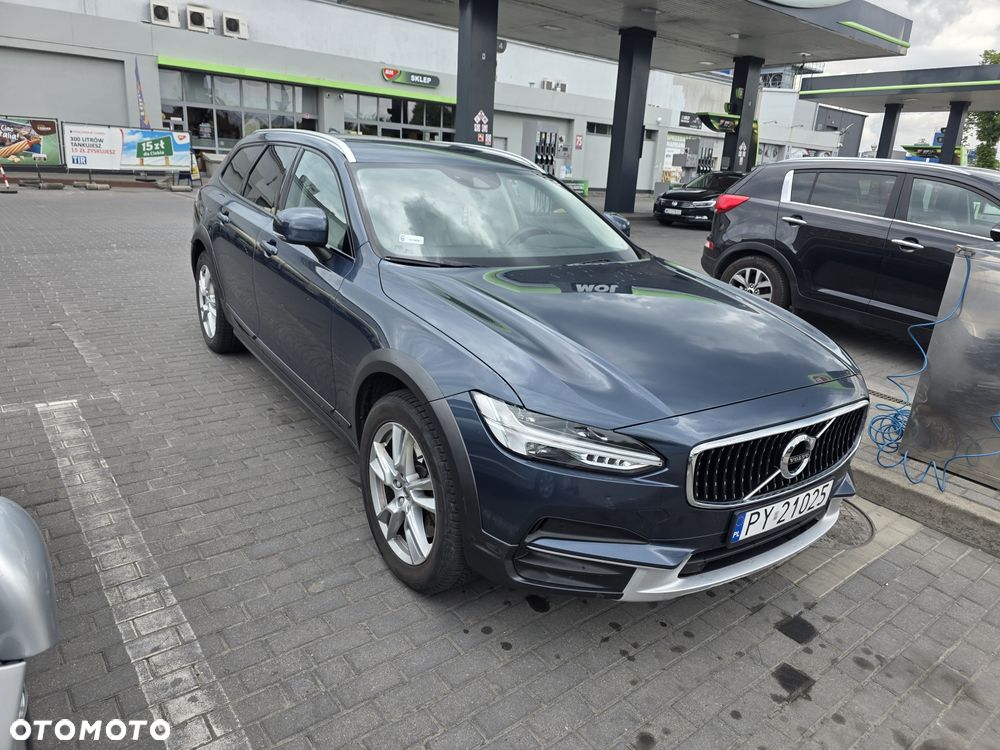 Volvo V90 Cross Country - 2