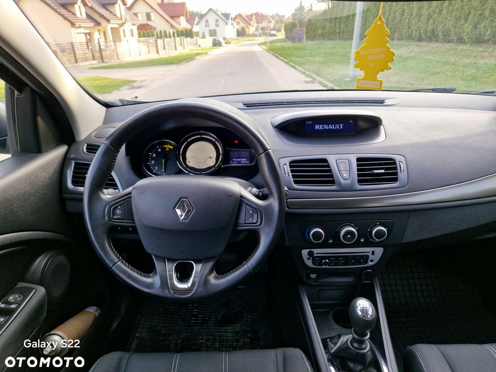 Renault Megane ENERGY dCi 110 Start & Stop LIMITED - 6