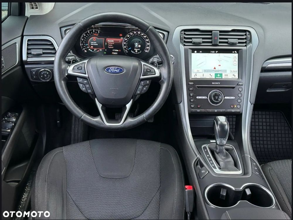 Ford Mondeo 2.0 TDCi Titanium PowerShift - 13
