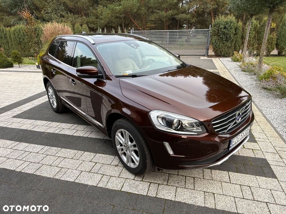 Volvo XC 60 D5 AWD Summum - 2