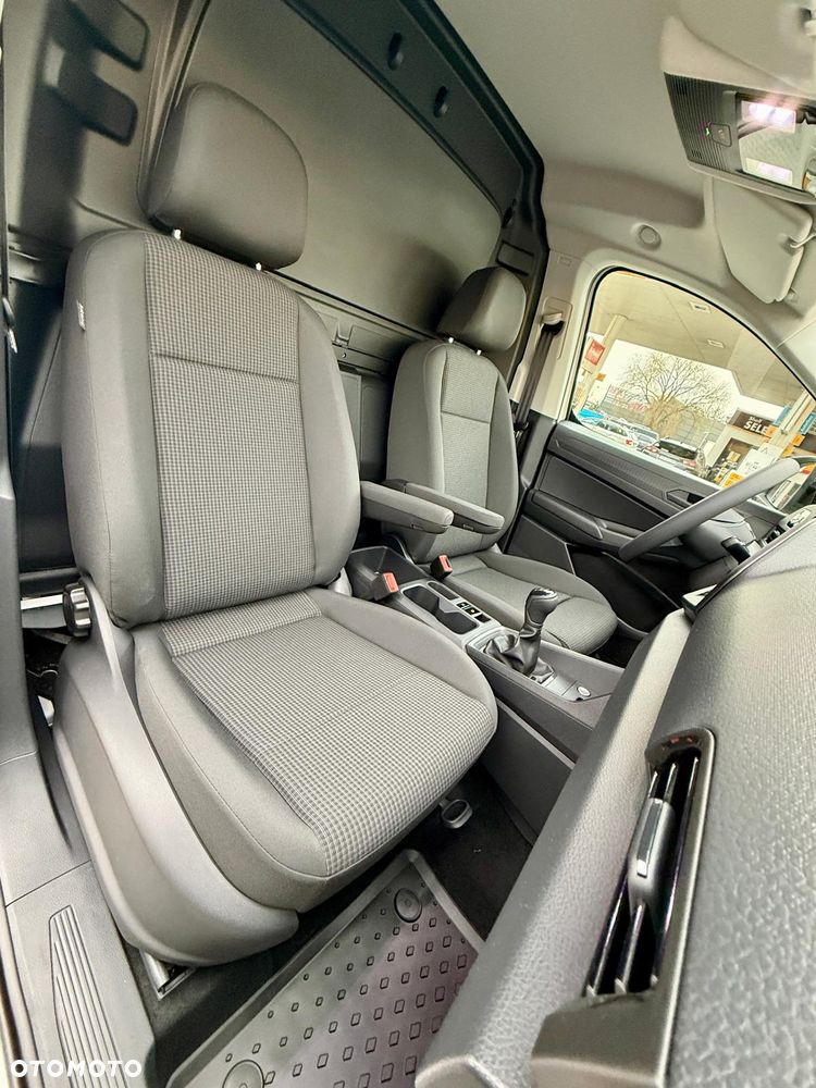 Volkswagen Caddy - 13