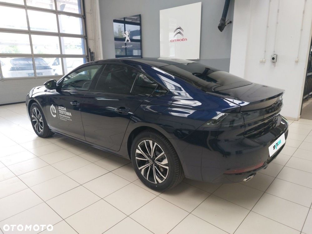 Peugeot 508 - 8