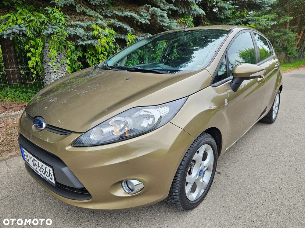 Ford Fiesta 1.4 Champions Edition - 2