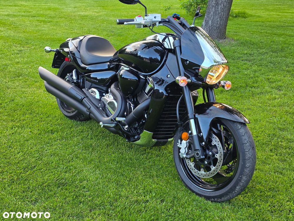 Suzuki Boulevard - 9