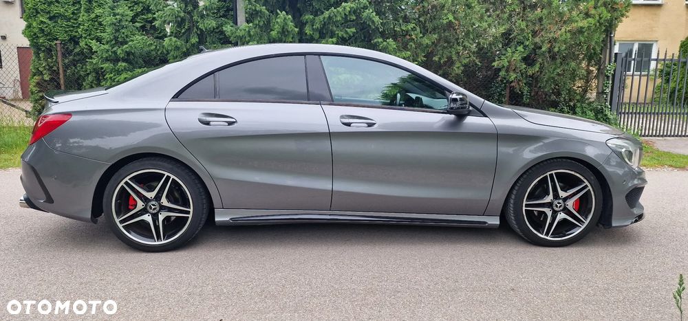 Mercedes-Benz CLA 200 AMG Line - 7