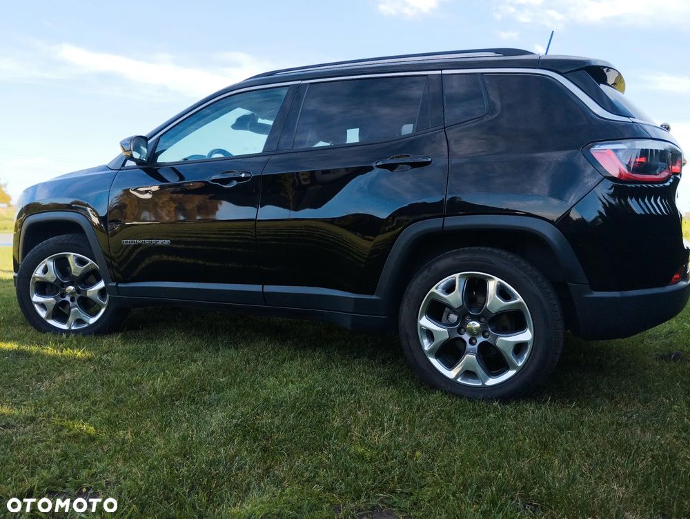 Jeep Compass - 10