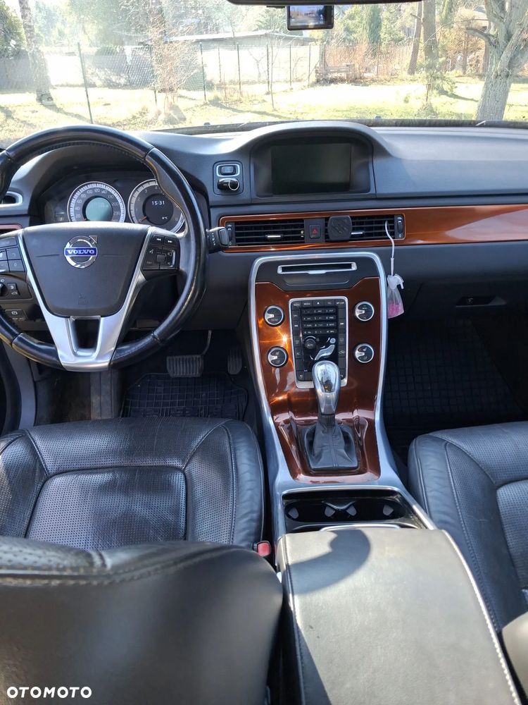 Volvo S80 T5 Momentum - 26